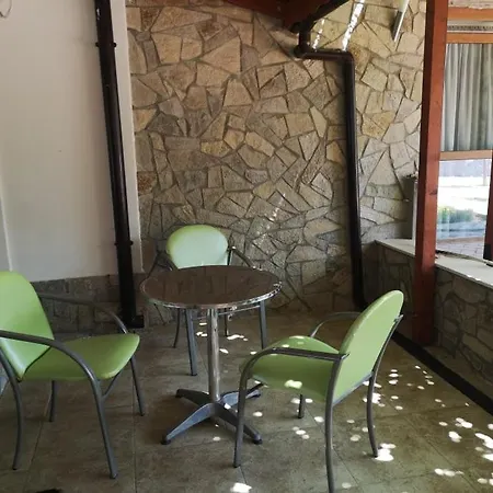 Villa Iva * ساني بيتش
